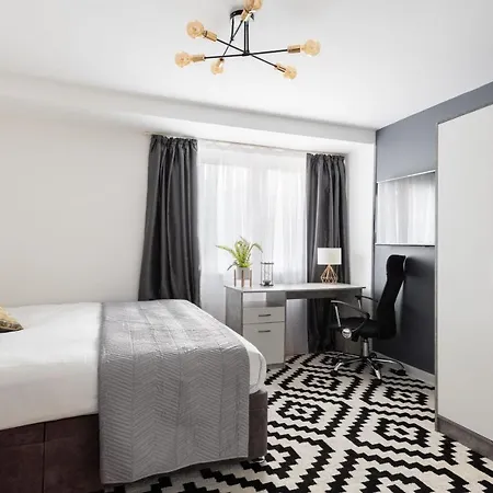 Spacious And Modern 4 Bed Apartment Next To Borough Station London Exterior photo