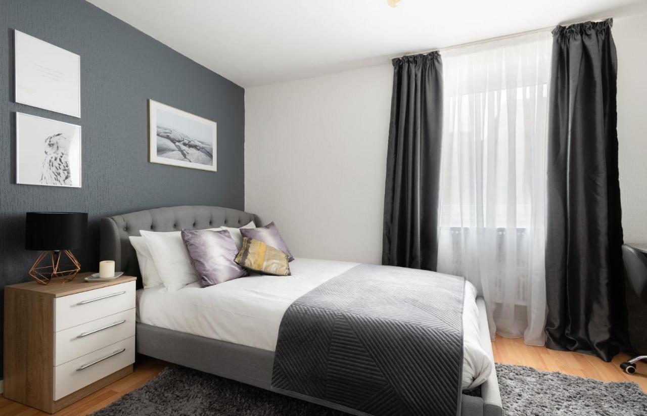 Apartment Spacious And Modern 4 Bed Next To Borough Station