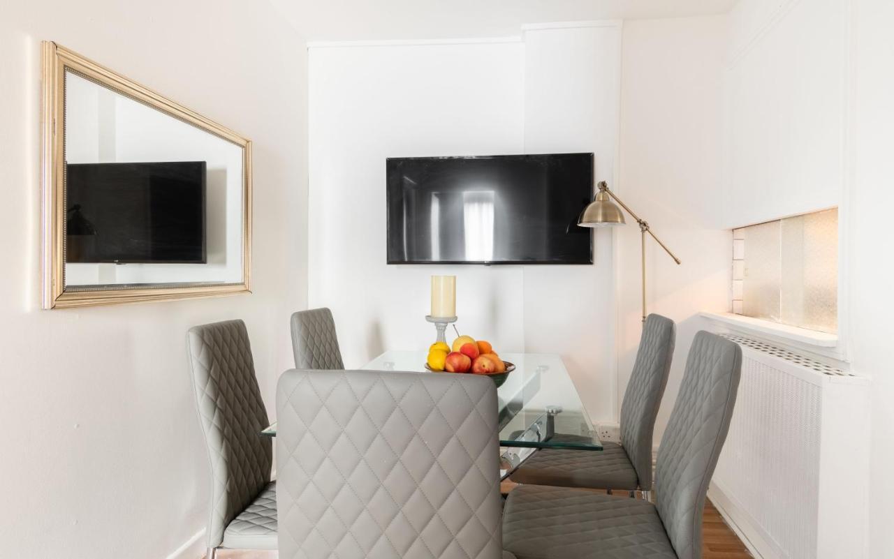Spacious And Modern 4 Bed Next To Borough Station Apartment *
